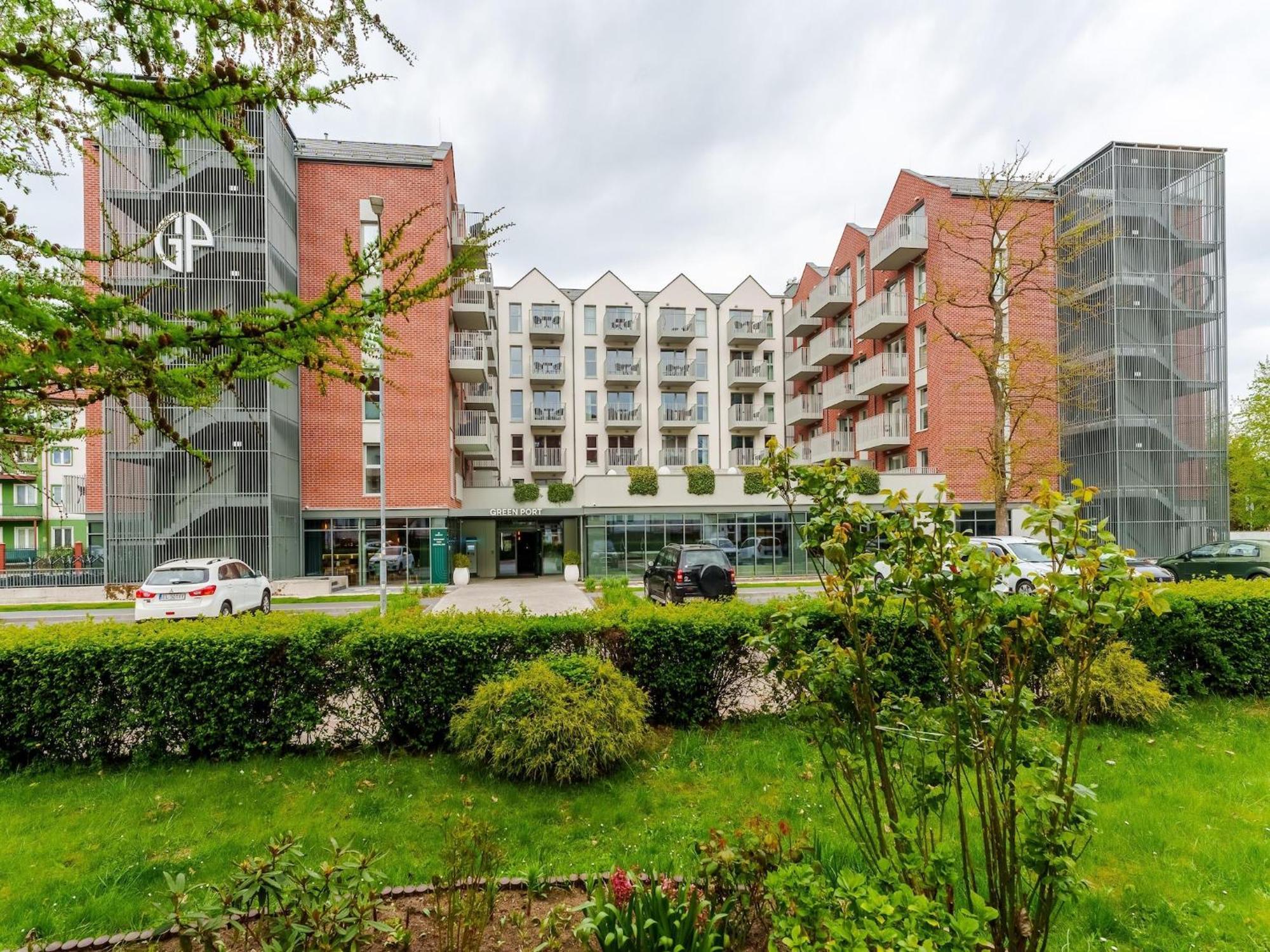 Comfortable For 2 People, Pool, Sauna Apartment *