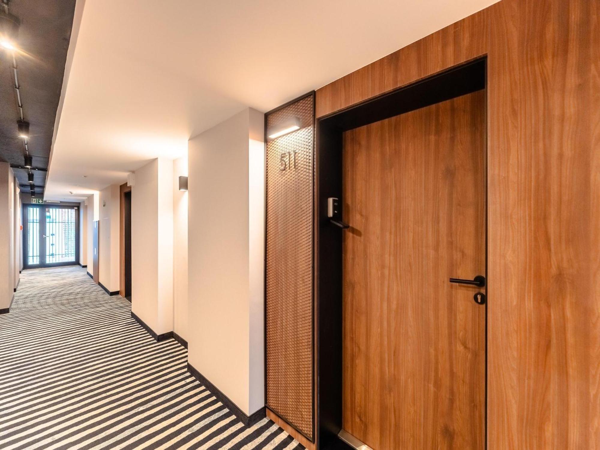 Comfortable For 2 People, Pool, Sauna Apartment *