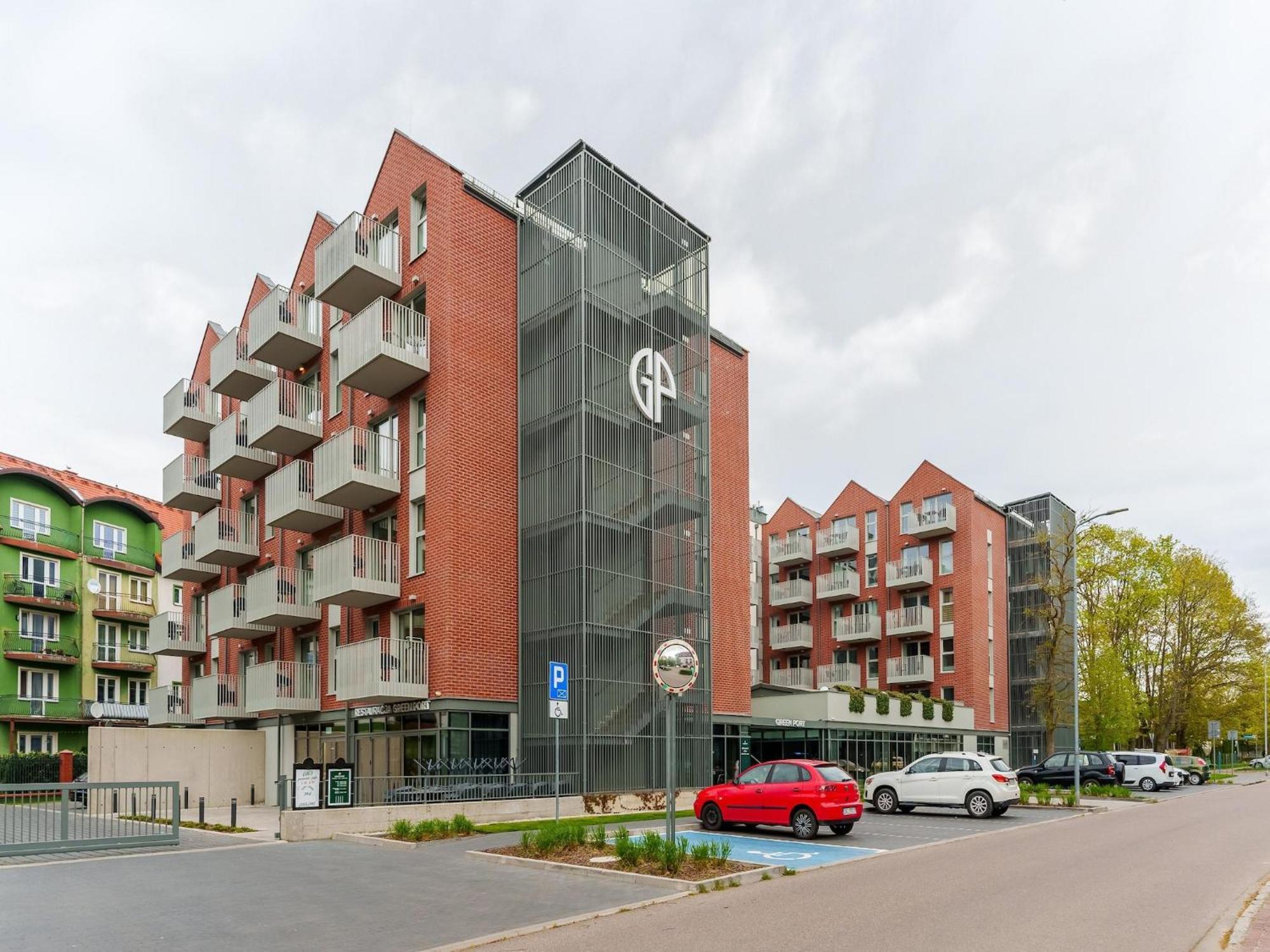 Comfortable For 2 People, Pool, Sauna Apartment *